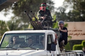 Libyan government forces arrive at Tripo